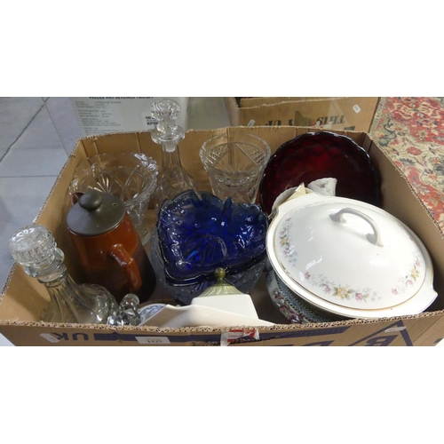 1527 - Box - Assorted Glassware & China.