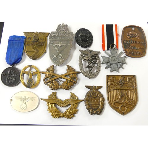 1259 - Collection of German Military Badges, WWII & Others.