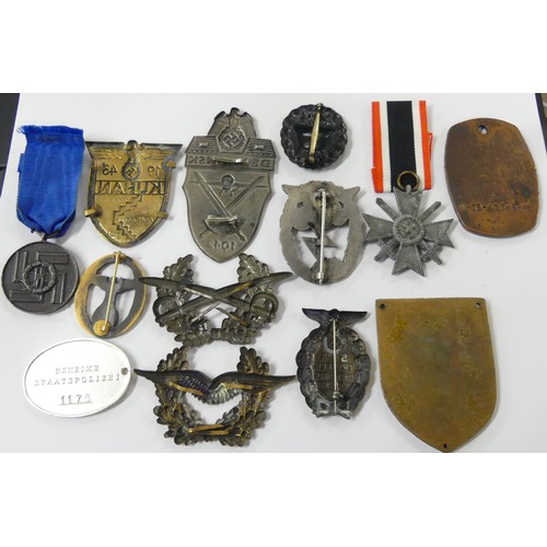 1259 - Collection of German Military Badges, WWII & Others.