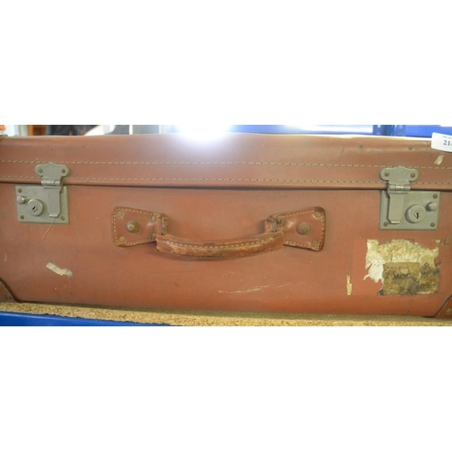 214 - Vintage Suitcase.