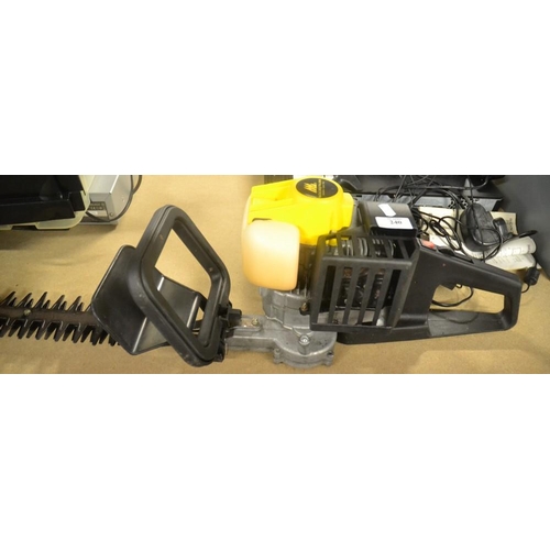 240 - McCulloch Petrol Hedge Trimmer