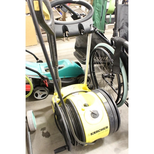 43 - Karcher 670m Pressure Washer