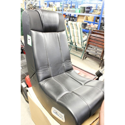 49 - New Faux Leather Gaming Chair