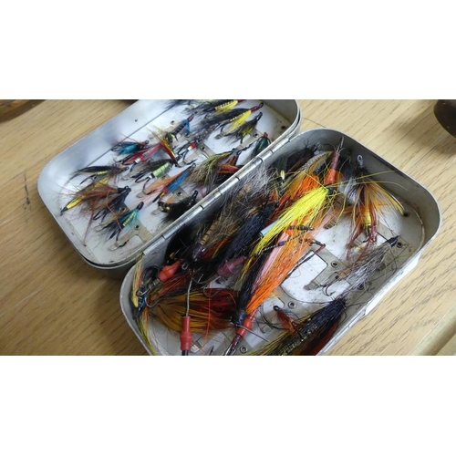 2014 - Wheatley Alloy Fly Box & Flies.