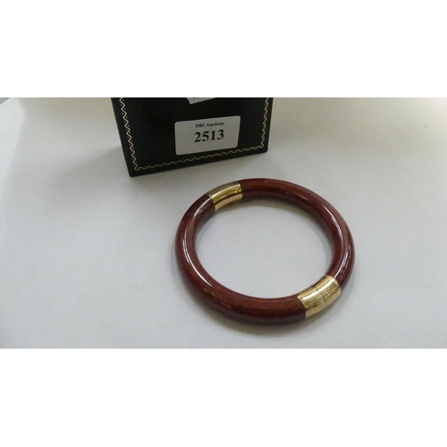 2513 - 14k Gold Red Jade Bangle