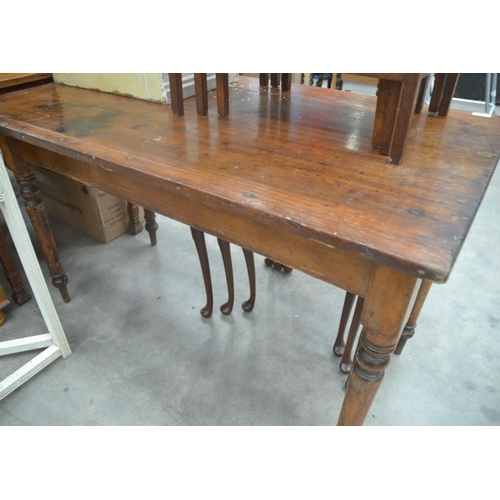 3226 - Victorian Pine Table