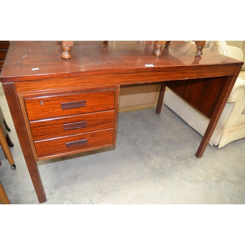 3243 - Rosewood Knee Hold Desk