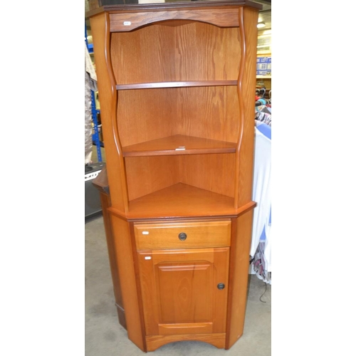 3454 - Oak Corner Cabinet