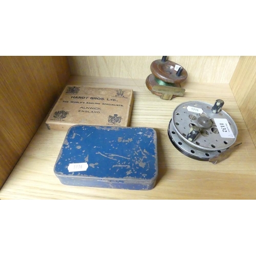 1132 - Dowling & Sons Aluminium Fishing reel, Wooden Reel, Hardy Bros Box Containing Traces & Tin of Trout ... 