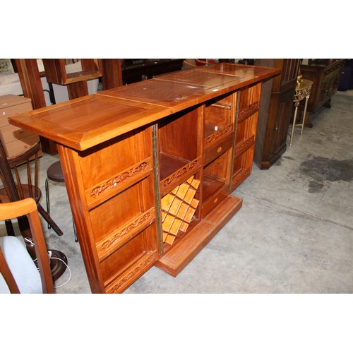 3135 - Chinese Rosewood Cocktail Cabinet.