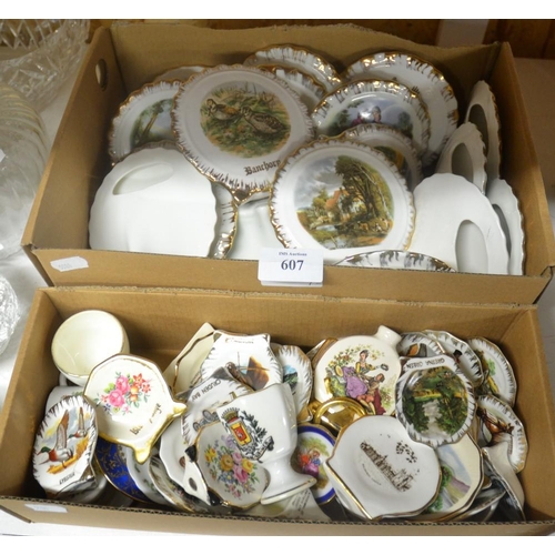 607 - 2 Boxes Of Collectors Ceramic Plaques