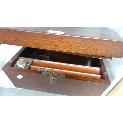 1029 - Victorian Mahogany Writing Slope.