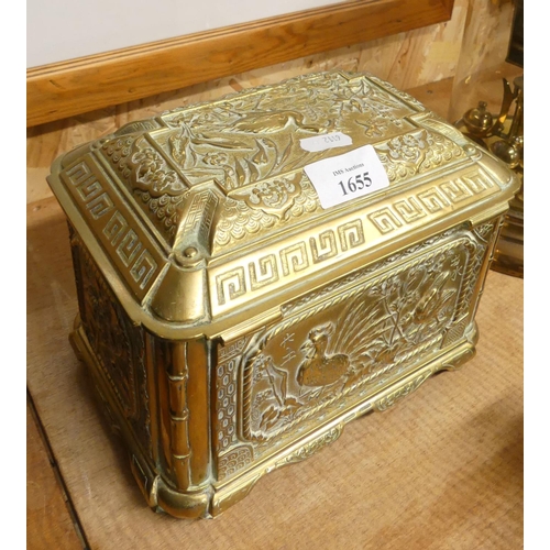 1655 - Heavy Brass Casket with Division Velvet Lined Interior - approx 22cm across.