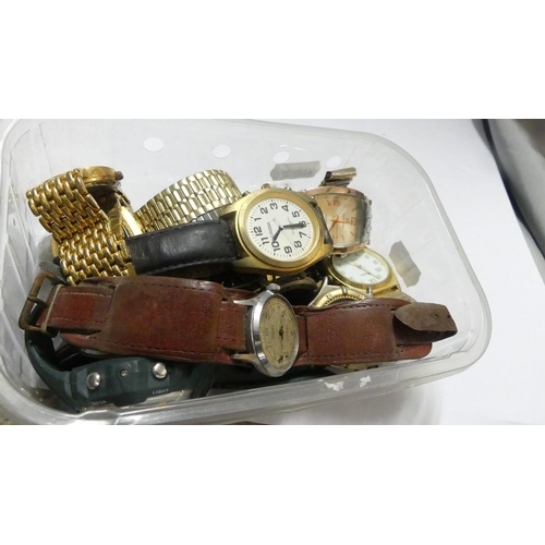 2562 - Lot Wristwatches.