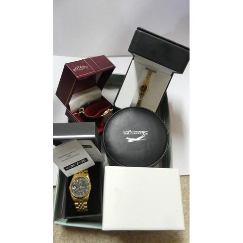 2572 - Box - Assorted Modern Wristwatches.