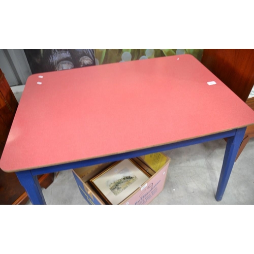 3016 - Painted Formica Top Table