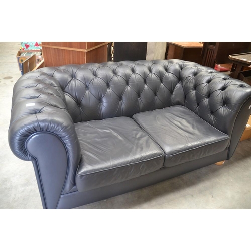 3042 - Black Leather Chesterfield Style 2 Seat Sofa