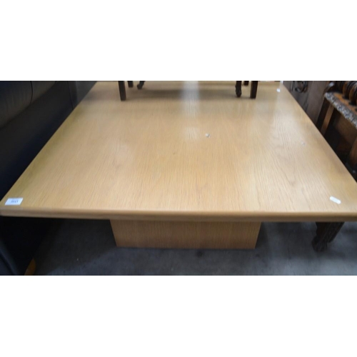 3043 - Oak Effect Coffee Table