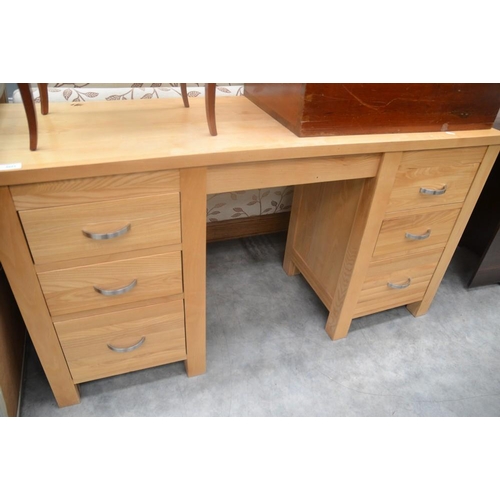 3053 - Oak Twin Pedesal Desk