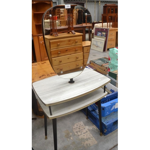 3096 - Vintage Dressing Table