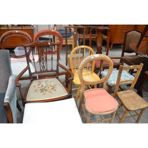 3101 - Assorted Chairs & Stool