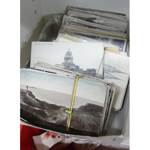 1094 - Box - UK & World Vintage Topographical Postcards.