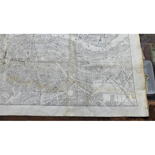 1171 - Vintage Silk Map of London.