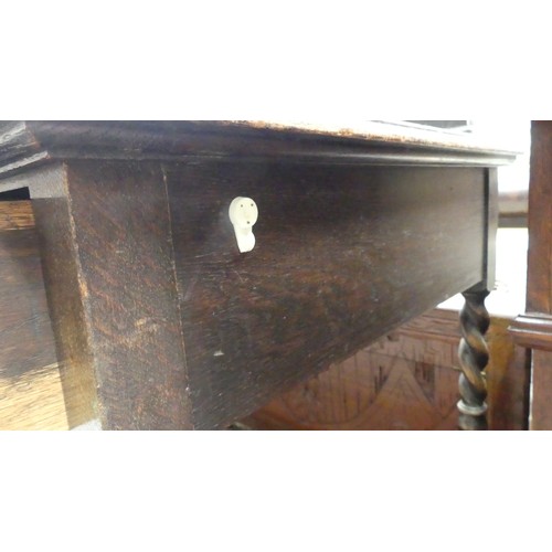 3092 - Edwardian Oak Barley Twist Writing Desk