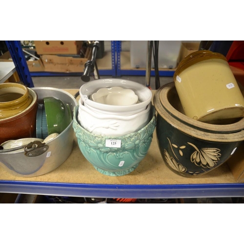 125 - Jelly Pan, Assorted Plant Pots & Salt Jars