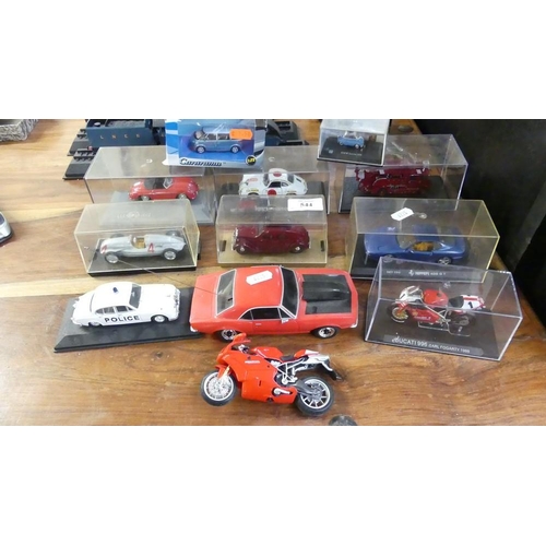 544 - Assorted Collectors Cars