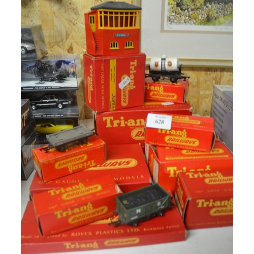 628 - Vintage Tri-ang Model Railway Freight Carriages, Station, etc In Original Boxes