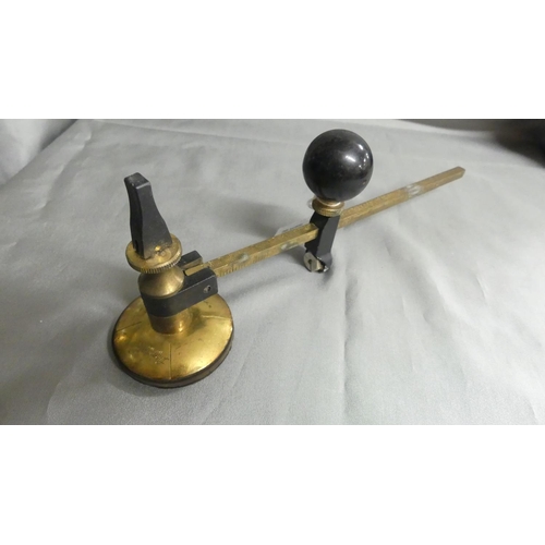 1197 - Early Vintage Brass Mounted Circular Glass Cutting Tool.