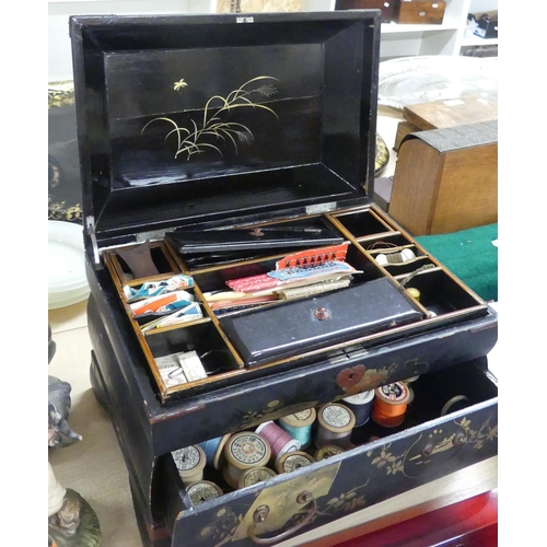 1402 - Japanese Lacquered Sewing Box.