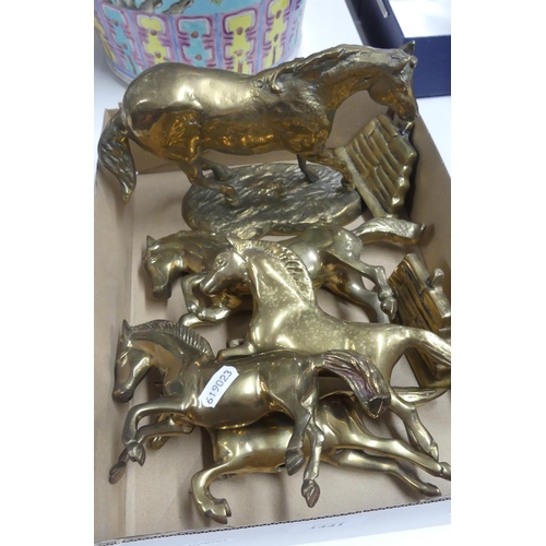 1441 - Tray - Ornamental Brass Horses.