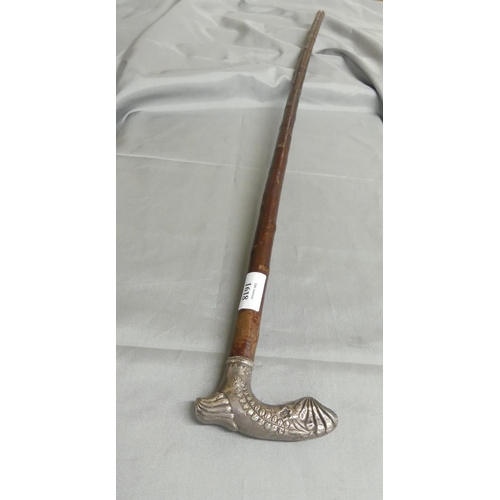 1618 - Sterling Silver Mounted Walking Stick, approx 81cm long.