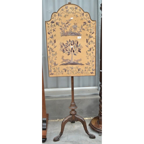 3003 - Antique Mahogany Tapestry Pole Screen