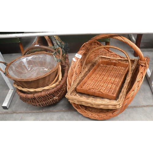 3094 - Assorted Wicker Baskets