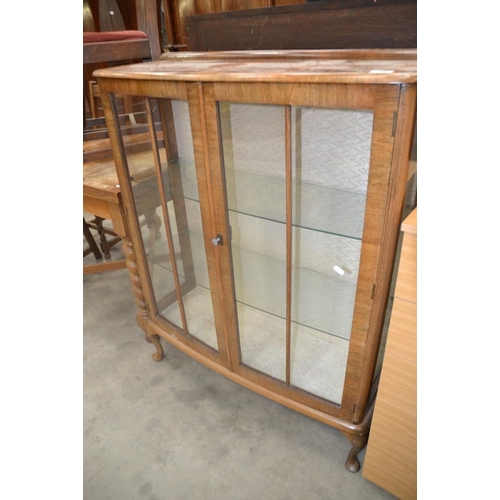 3455 - Mahogany China Cabinet