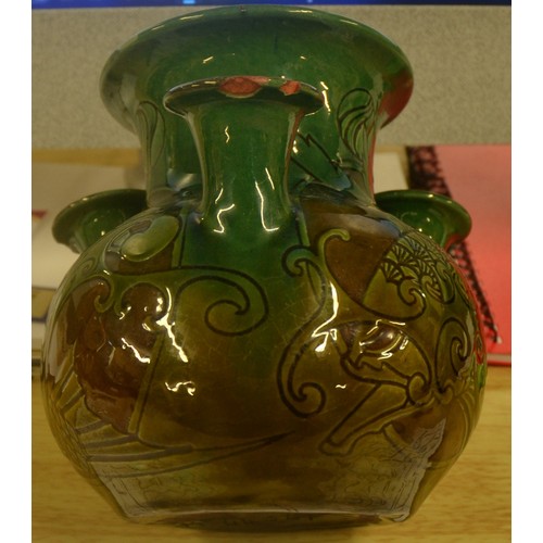 1270 - Brannan Ware Pottery Vase.