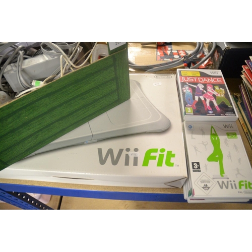 219 - Nintendo WII Console & Games