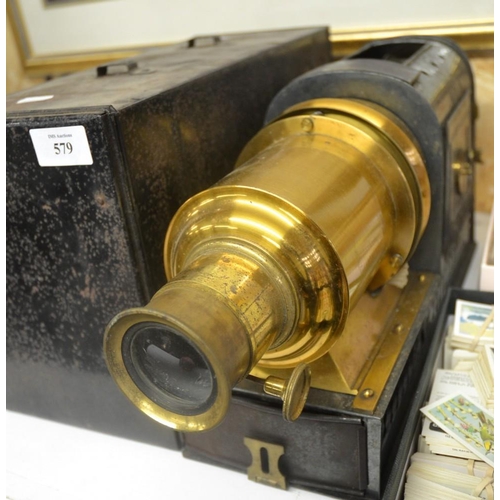 579 - Vintage Magic Lantern