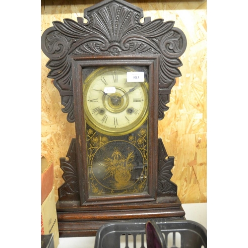 583 - Vintage American Gingerbread Mantel Clock