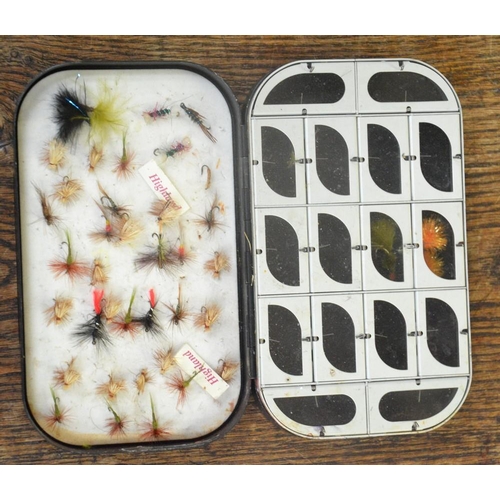 653 - Vintage Fly Box With Assorted Trout Flies