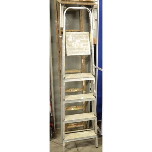 8 - Set Of Wooden Extending Ladders & Painters Steps