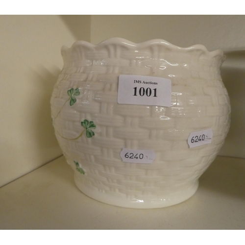 1001 - Modern Belleek Planter.