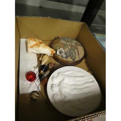 1275 - Box - Hat Pins, Plaster Plaques, etc.