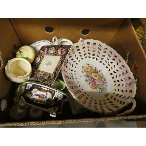 1344 - Box - Pottery & Porcelain.