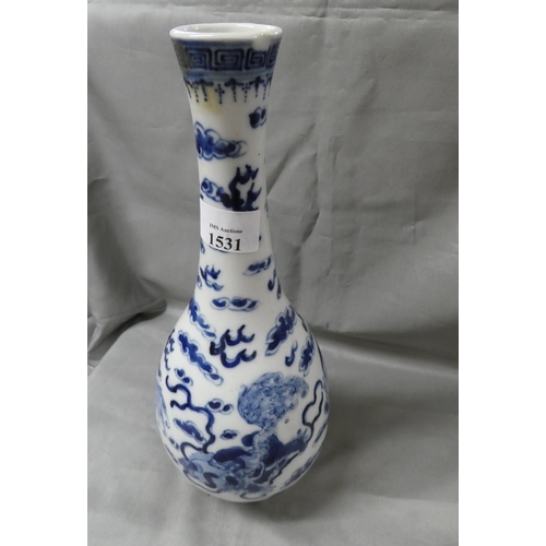 1531 - Chinese B & W Bottle Shaped Vase, painted with Foo Dogs (Temple Lions), approx 31cm tall, painted fo... 