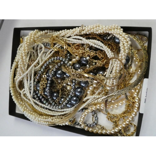 2450 - Box - Assorted Costume Jewellery.