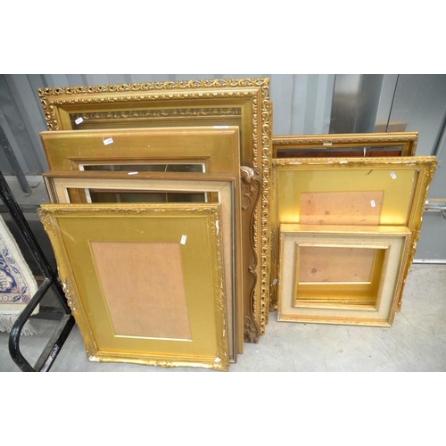 3004 - Large Collection of Gilded & Other Picture Frames & Oil Painting.